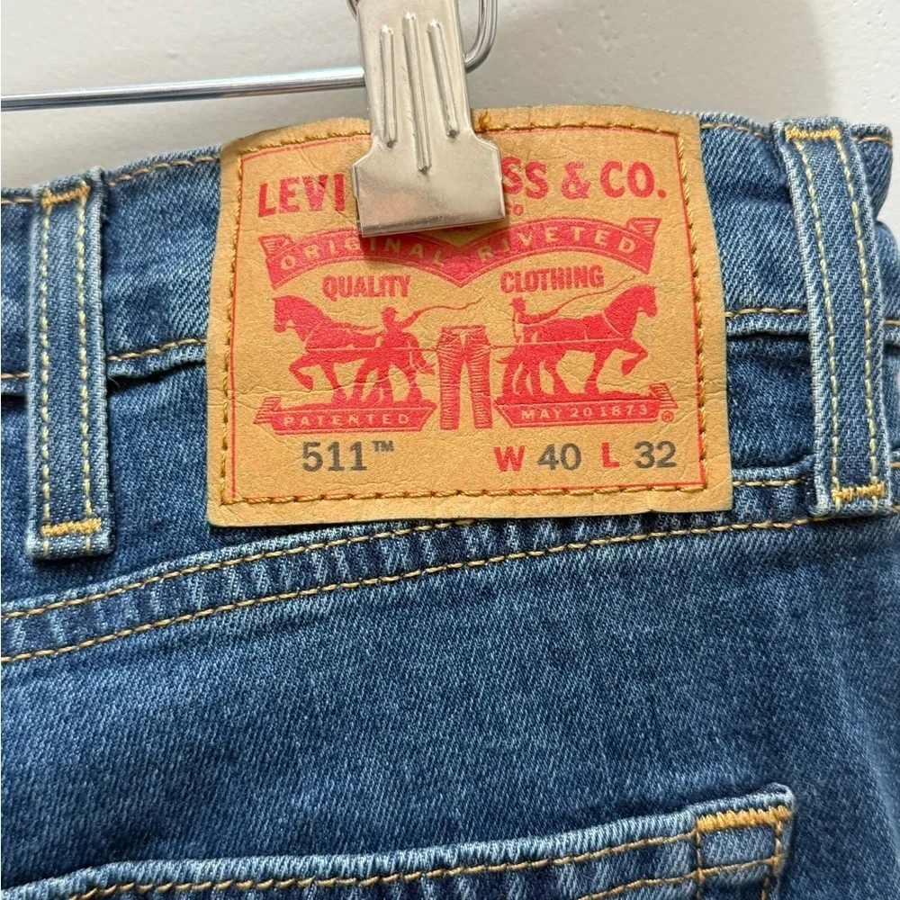 Levi’s Slim Fit Medium Wash Stretch Jeans 40 X 32
